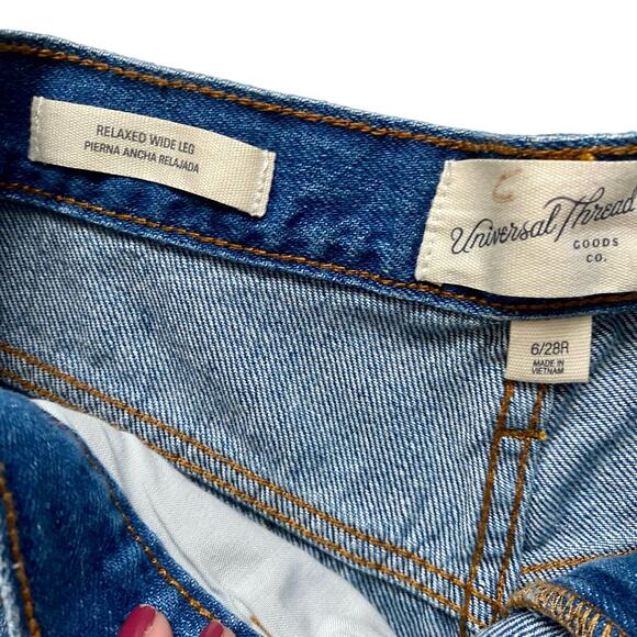 Universal Thread Relaxed Wide Leg Medium Wash Jeans 6/28R NWT Casual Comfort - Picture 7 of 12